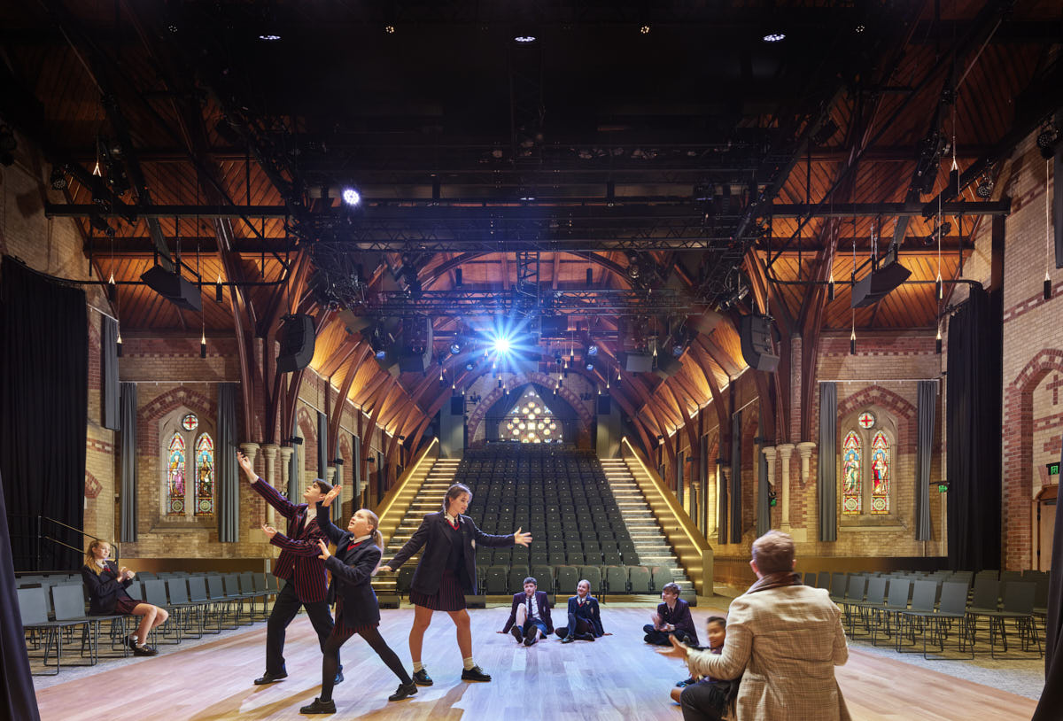 MELBOURNE. Kevin McCloud and Tim Ross - Live in Interesting Places